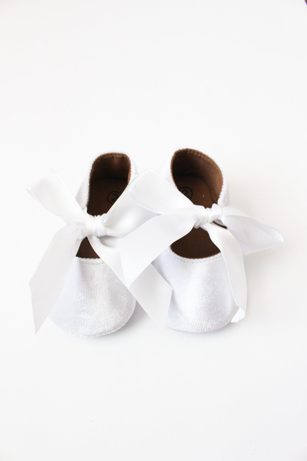 Peyton Bow Shoes - White
